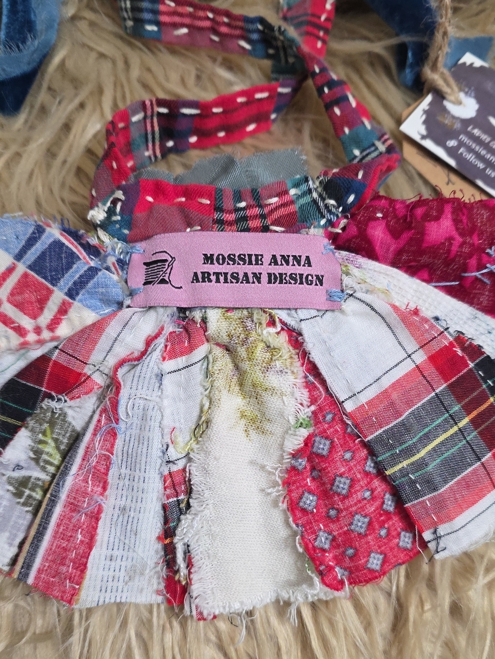JABOT MOSSIE ANNA ARTISAN DESIGN 🩷OOAK NWT Vintage Textiles - Picture 16 of 16